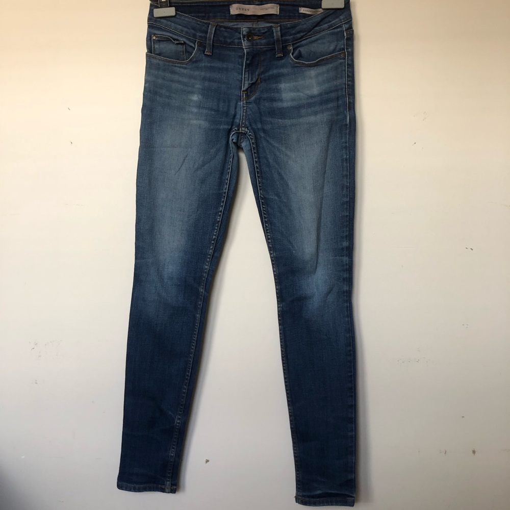 Women’s Guess power Skinny low Jeans size 27